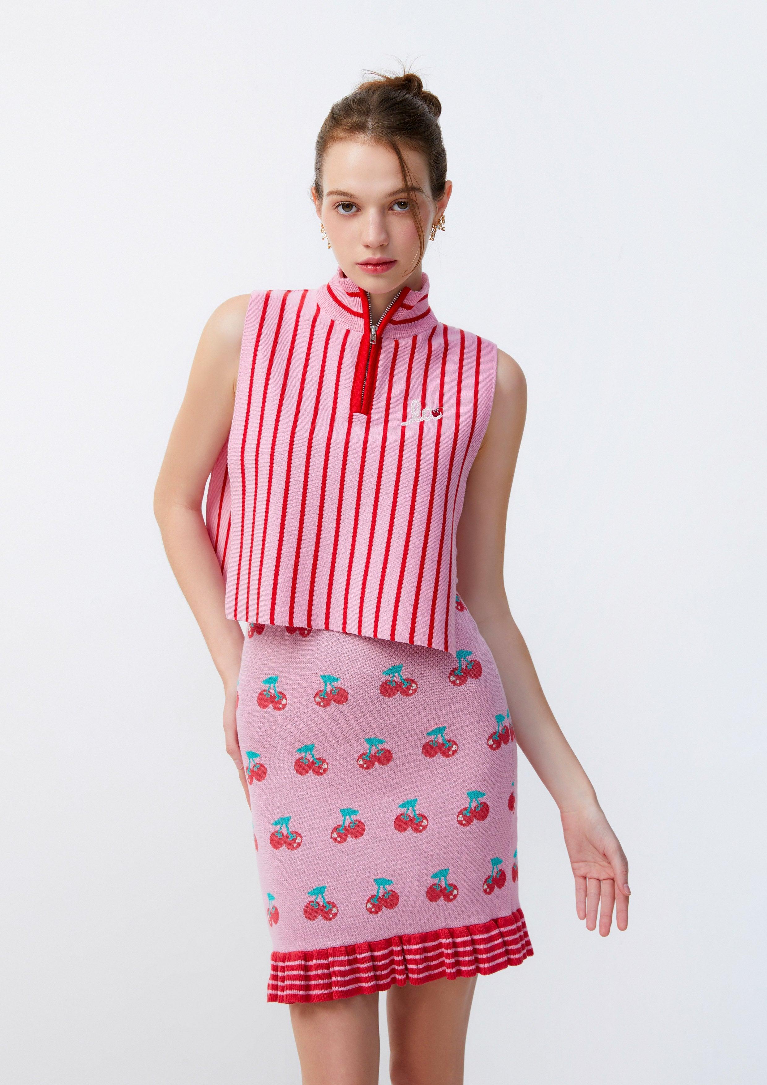 Lost In Museum Cherie Amour Striped Cropped Top Pink