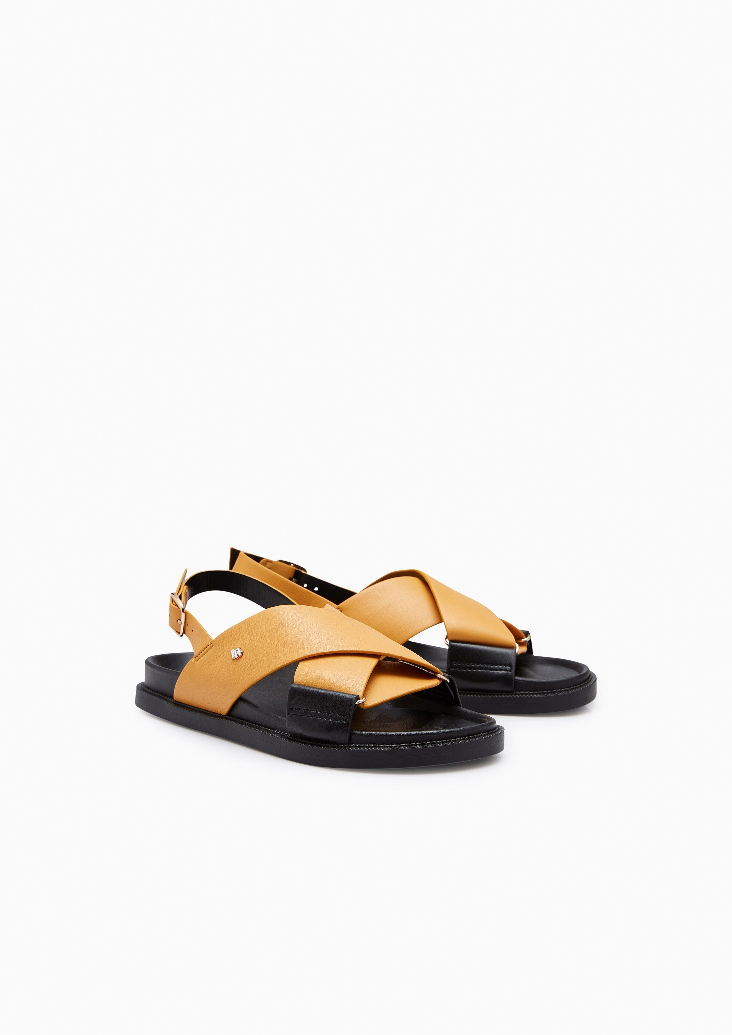 Alan Flat Sandals Black