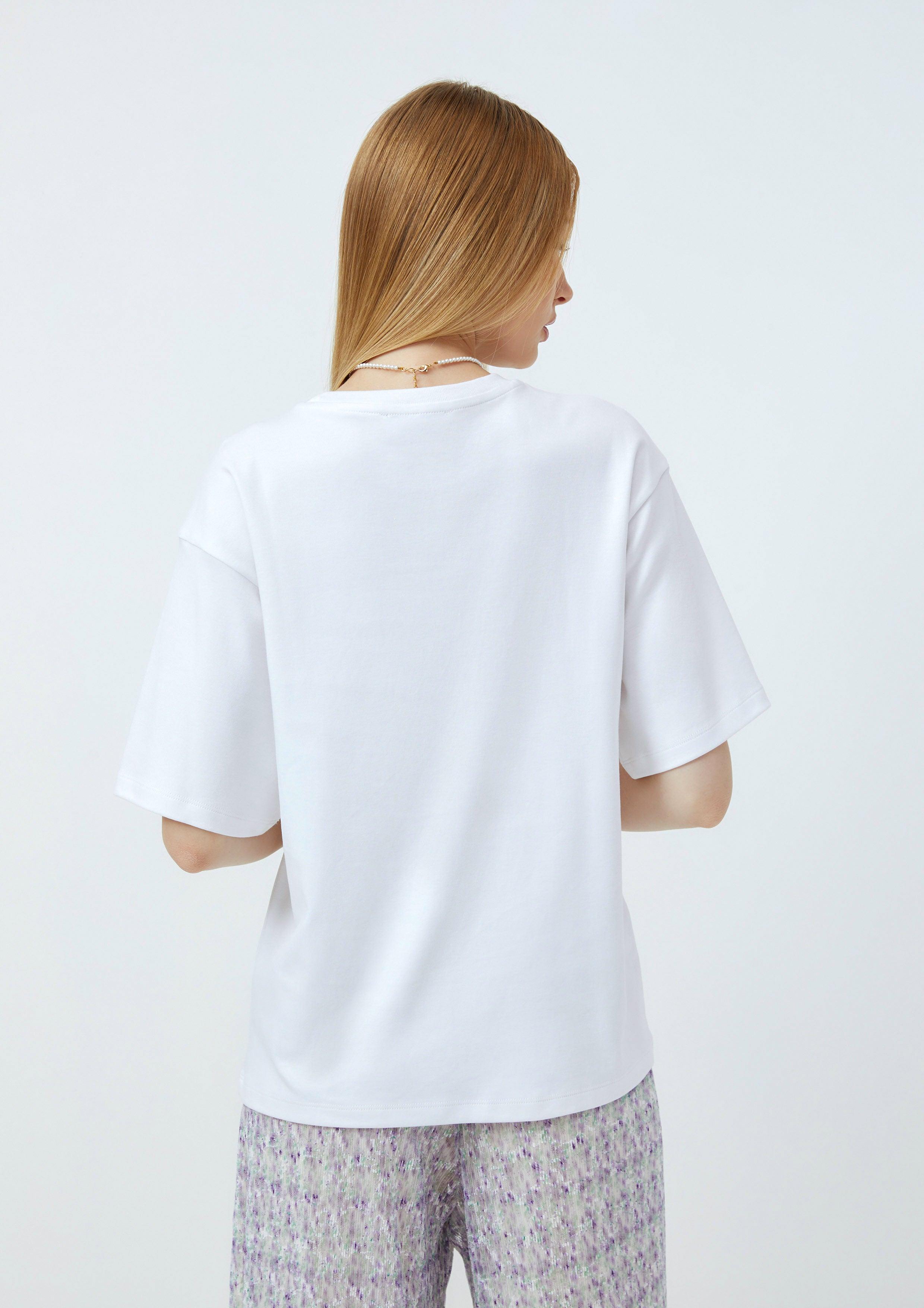 Lost in Museum Lazy Minou Basic Tee White