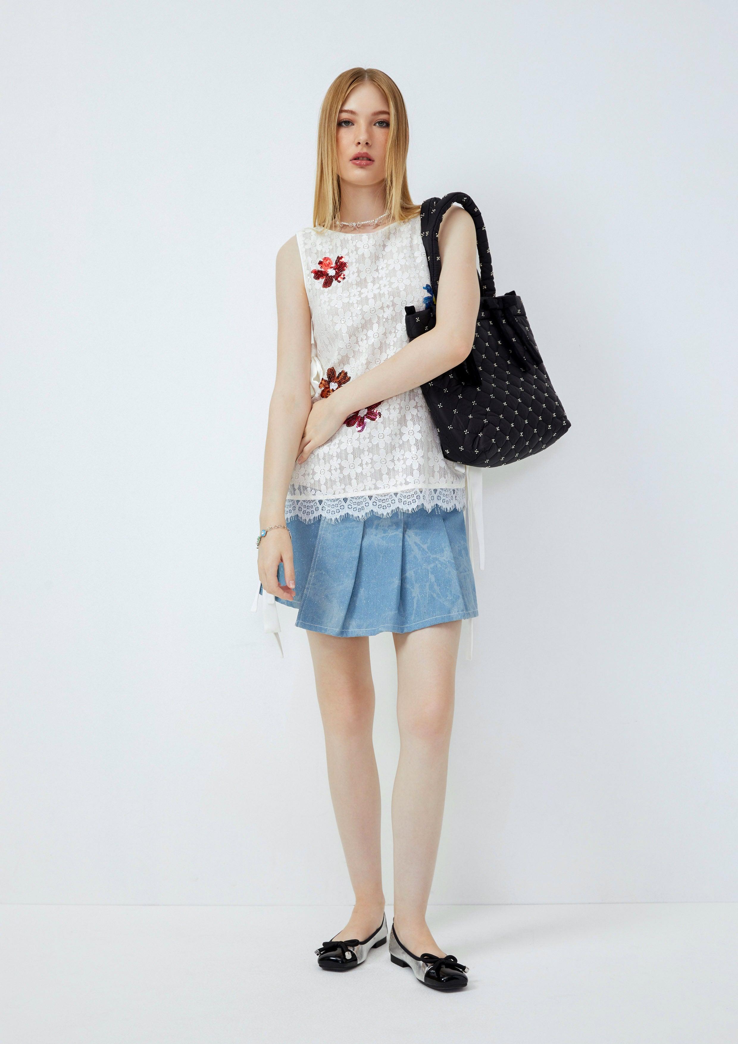 Lost in Museum Sleeveless Lace Top White