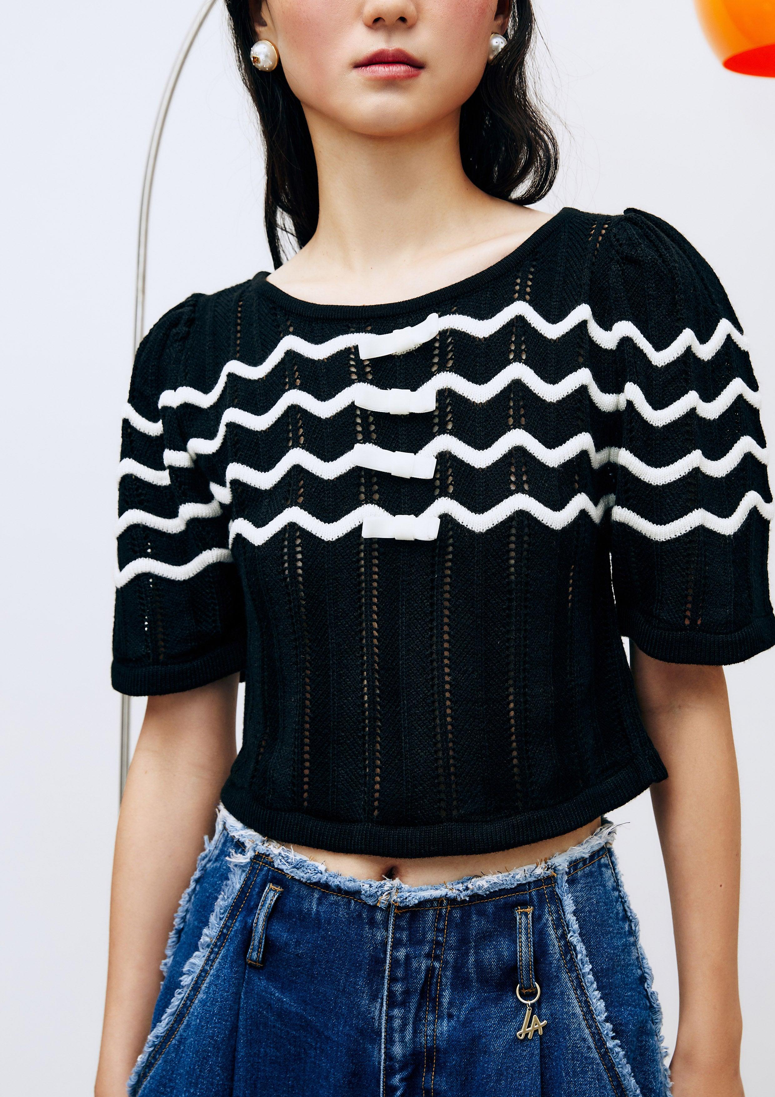 Lost in Museum Knitted Shot Sleeve Top Black