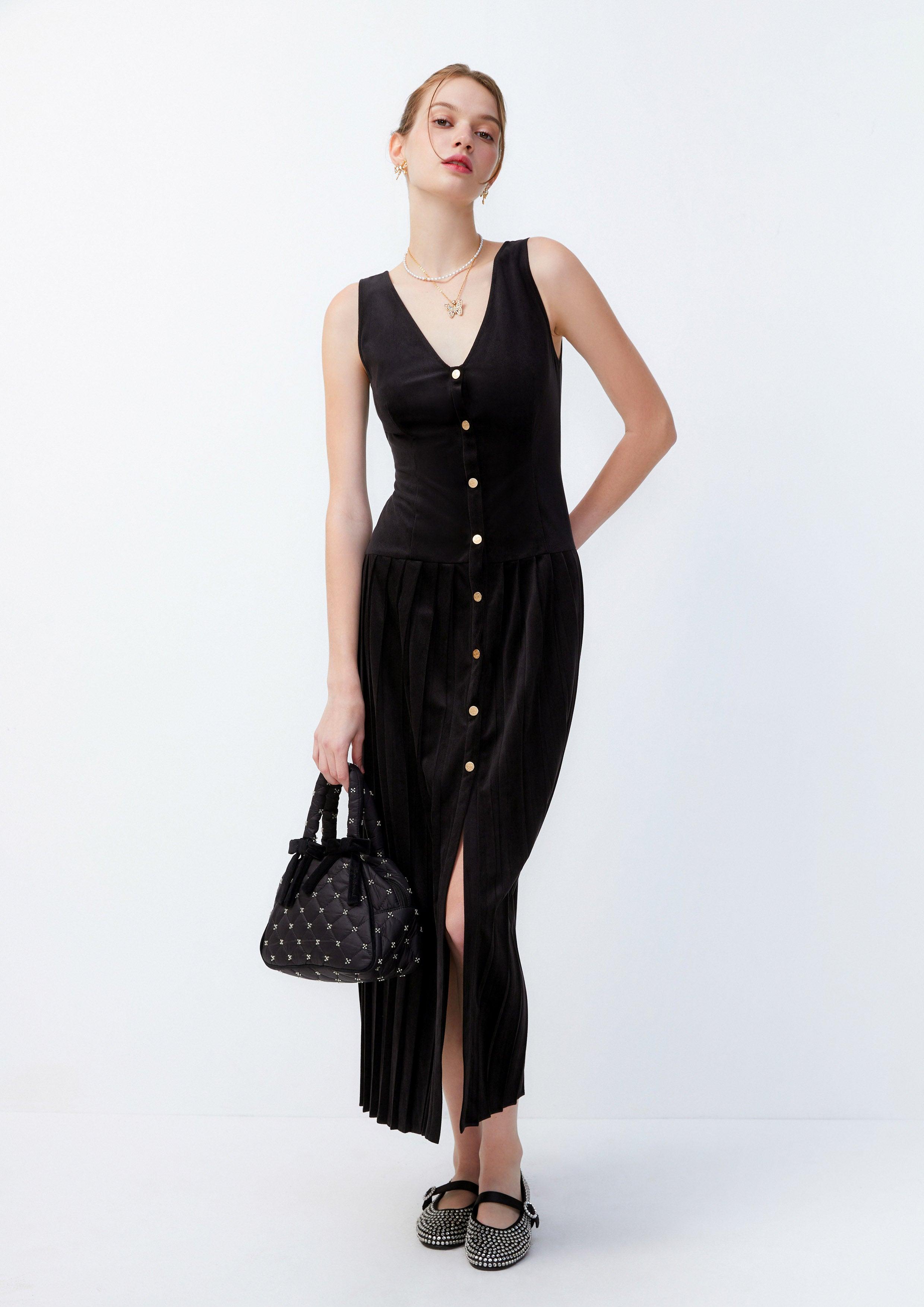 Lost In Museum Sleeveless Button Dress Black