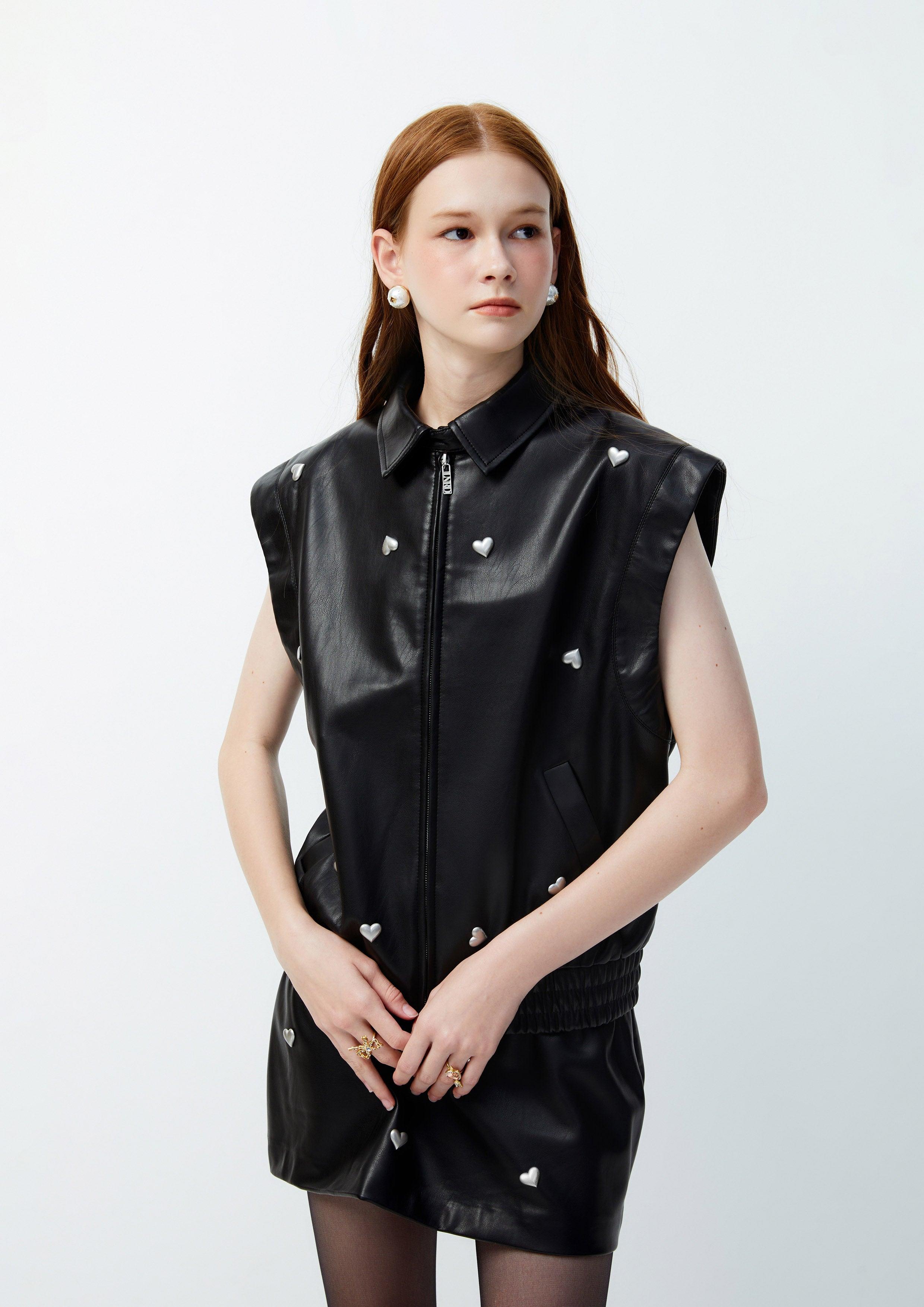 Lost In Museum Metal Heart Vest Black