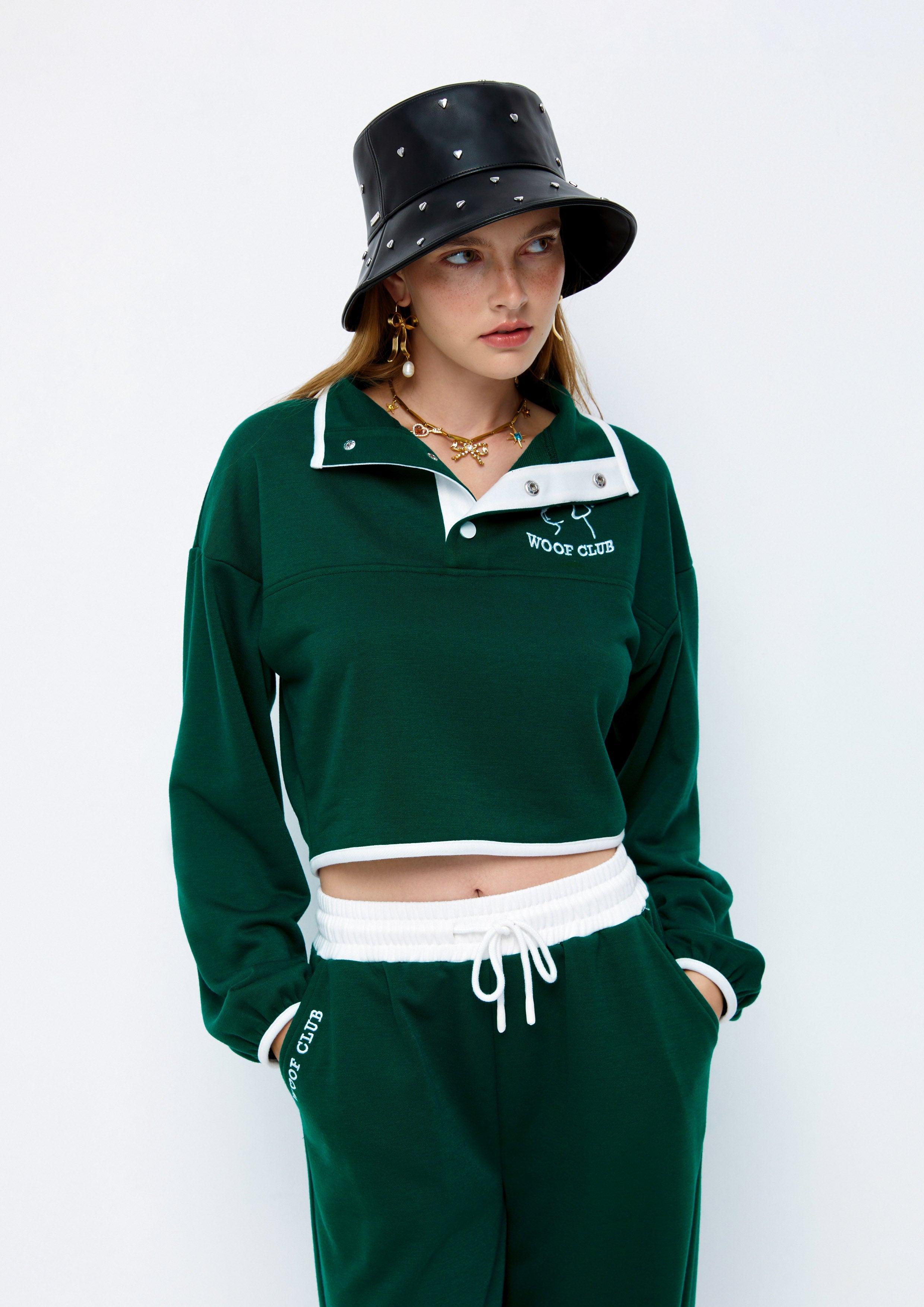 Lost In Museum Woof Club Crop Pullover Green