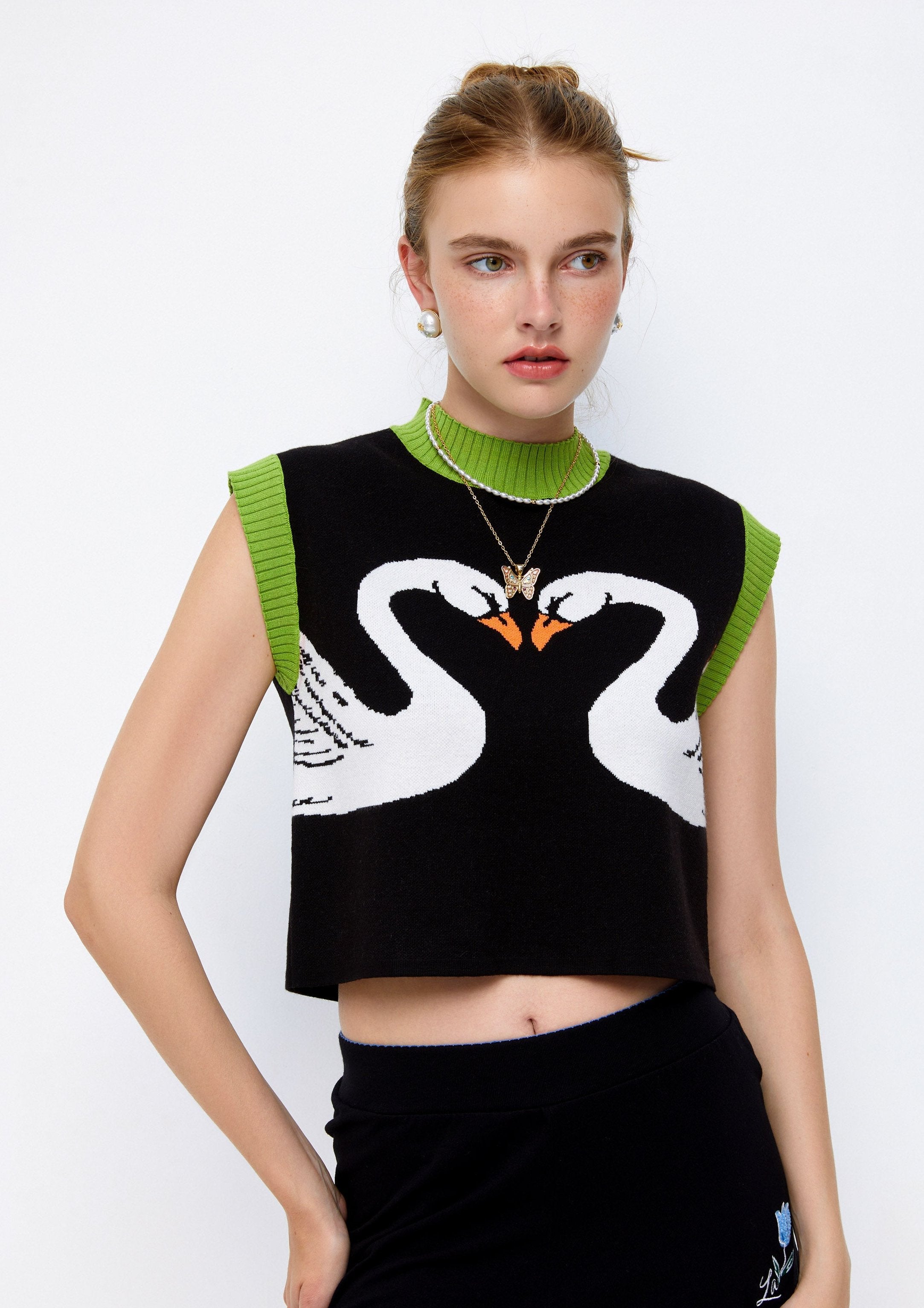 Swan's Love Sleeveless Cropped Top Lost In Museum Collection