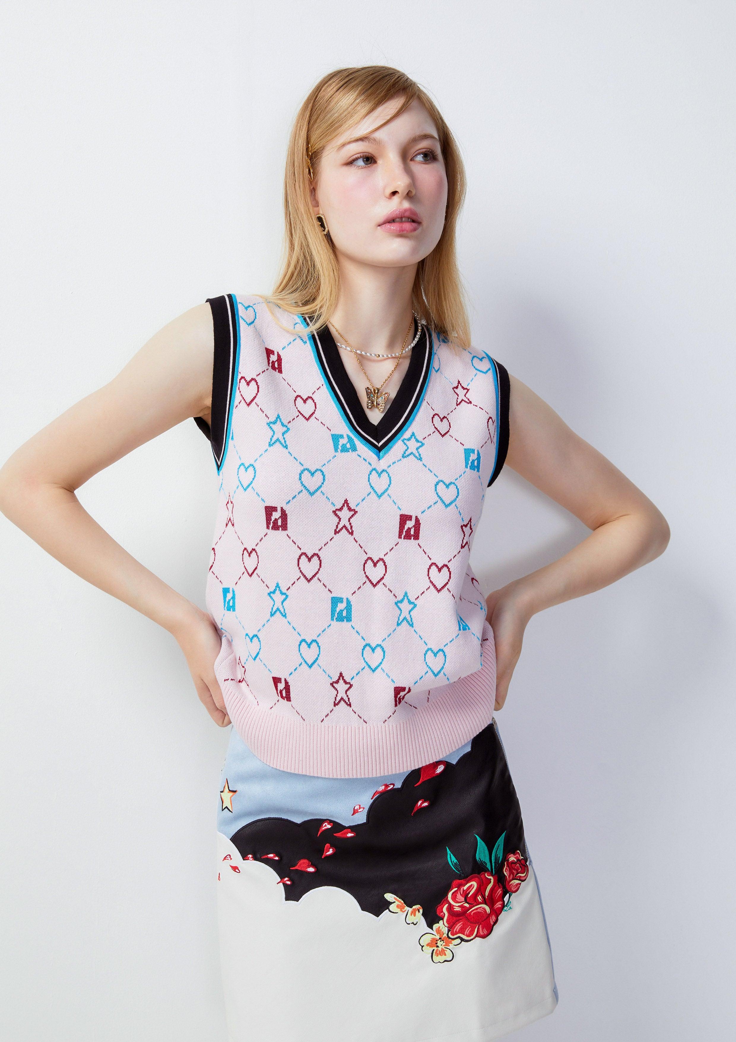 Femme Power Sleeveless Knit Heart And Star Print Top Pink