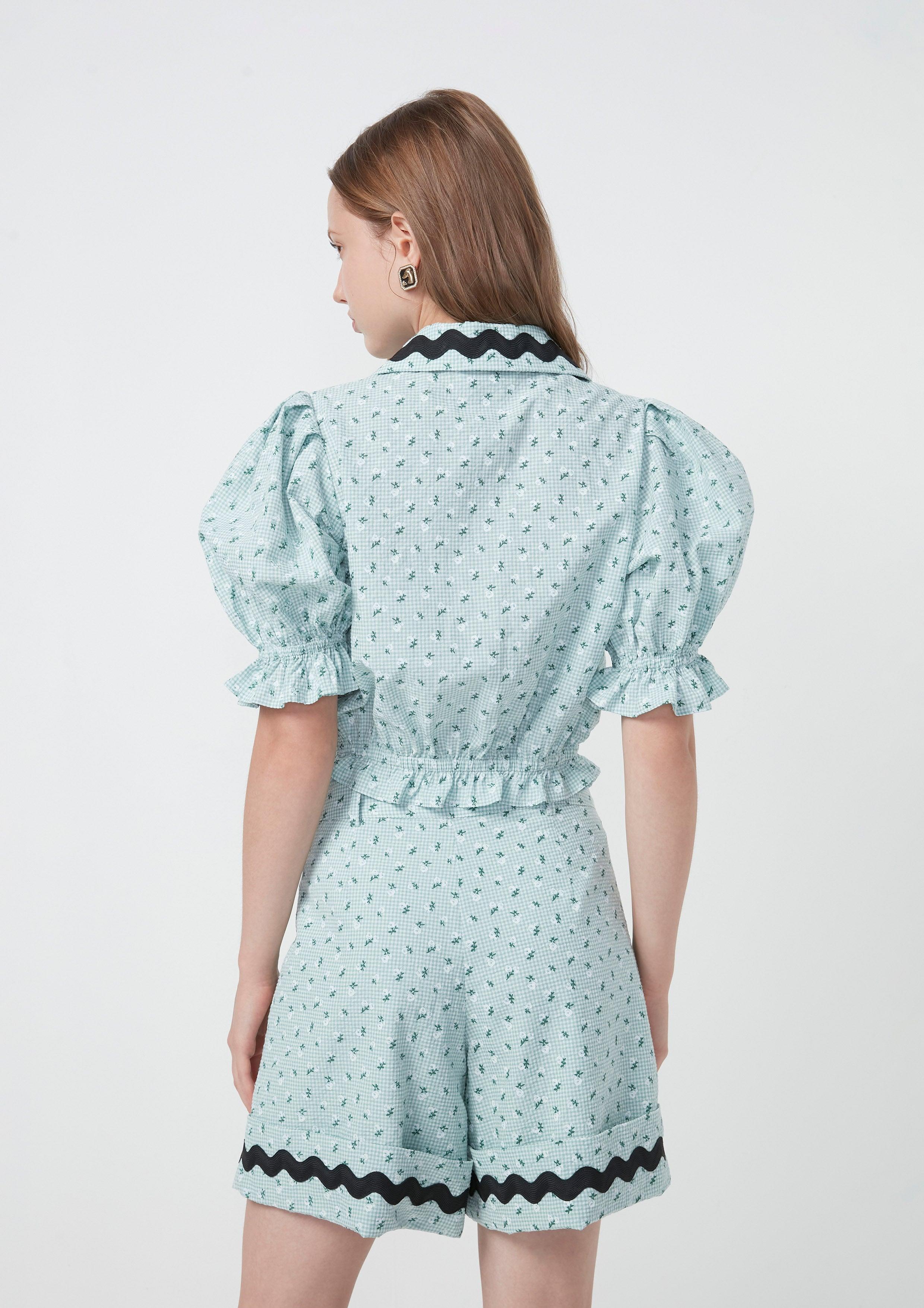 Nostalgia Chronicles Gingham Floral Blouse Green