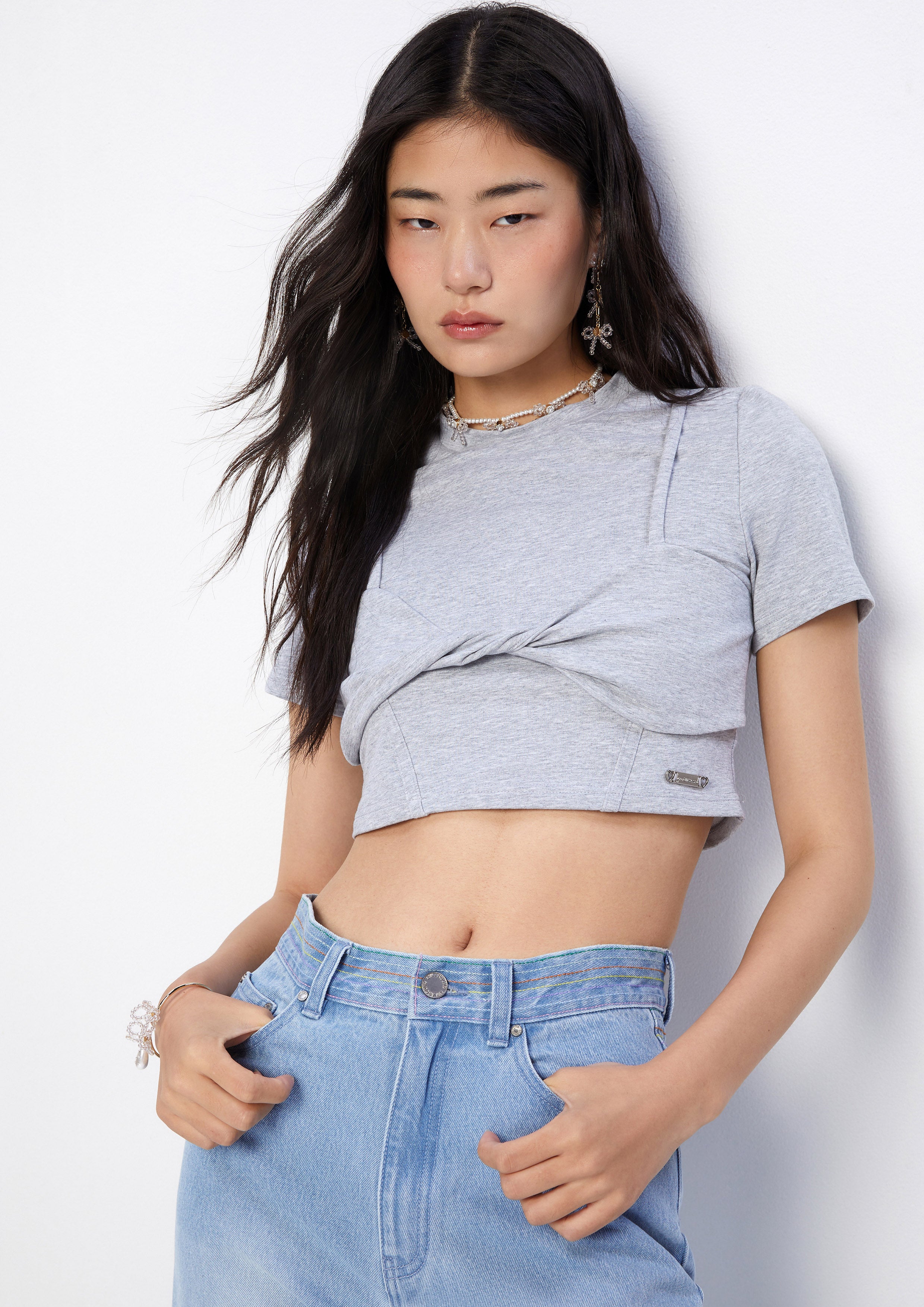 Crystal Necklace Slim-Fit Cropped T-Shirt Retro Rewind Collection