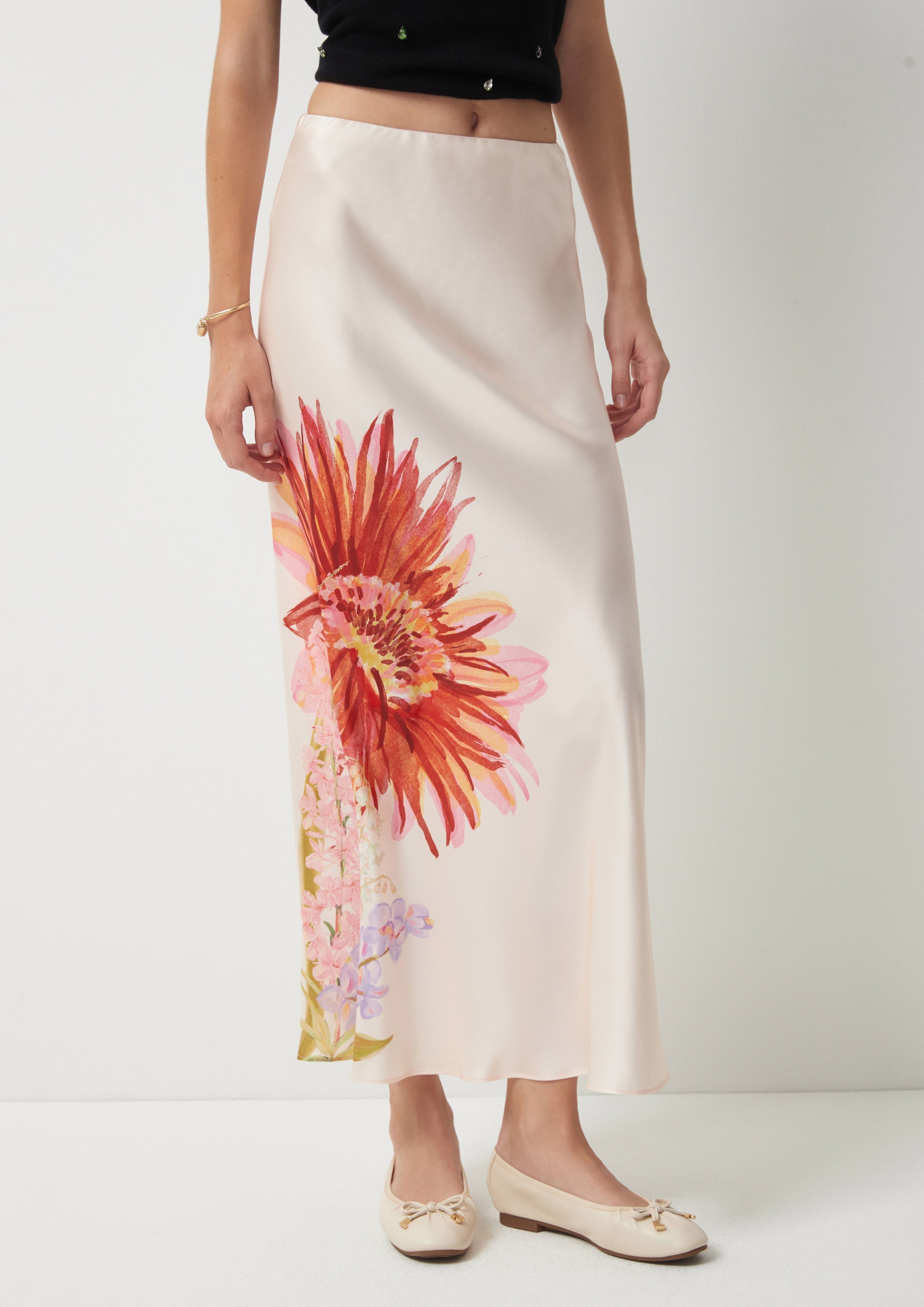 Gerbera Maxi Shift Skirt Dew-kissed Meadows