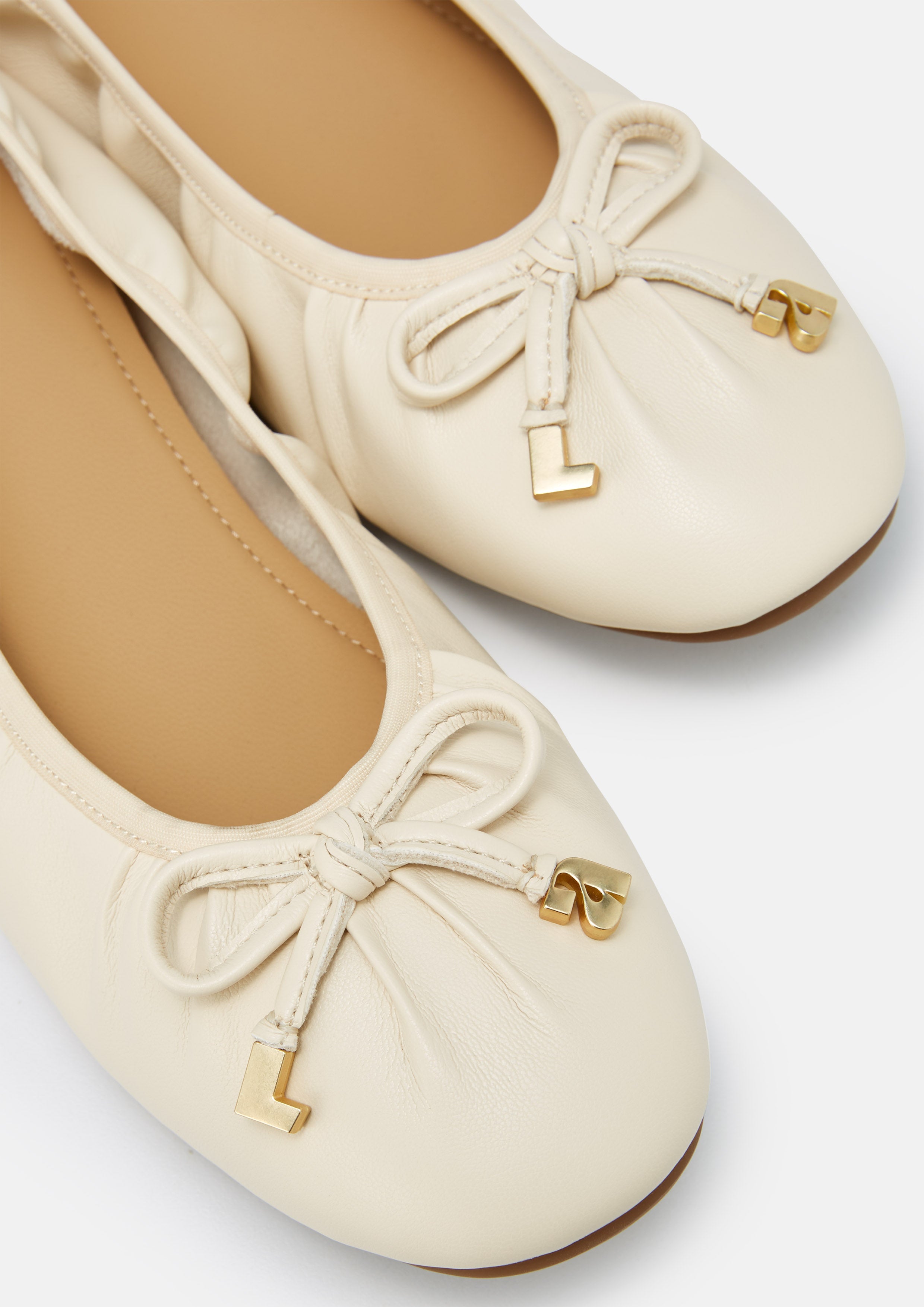 Wind Flat Ballerinas