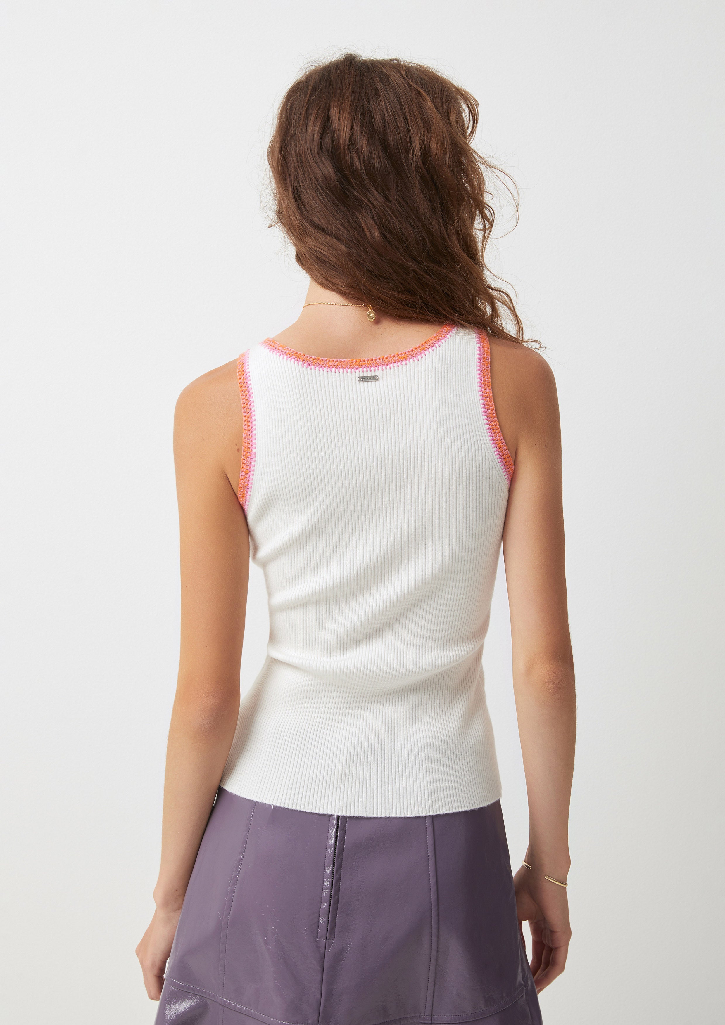 Knit Heart Slim-Fit Ribbed Knit Tank Top Dew-kissed Meadows