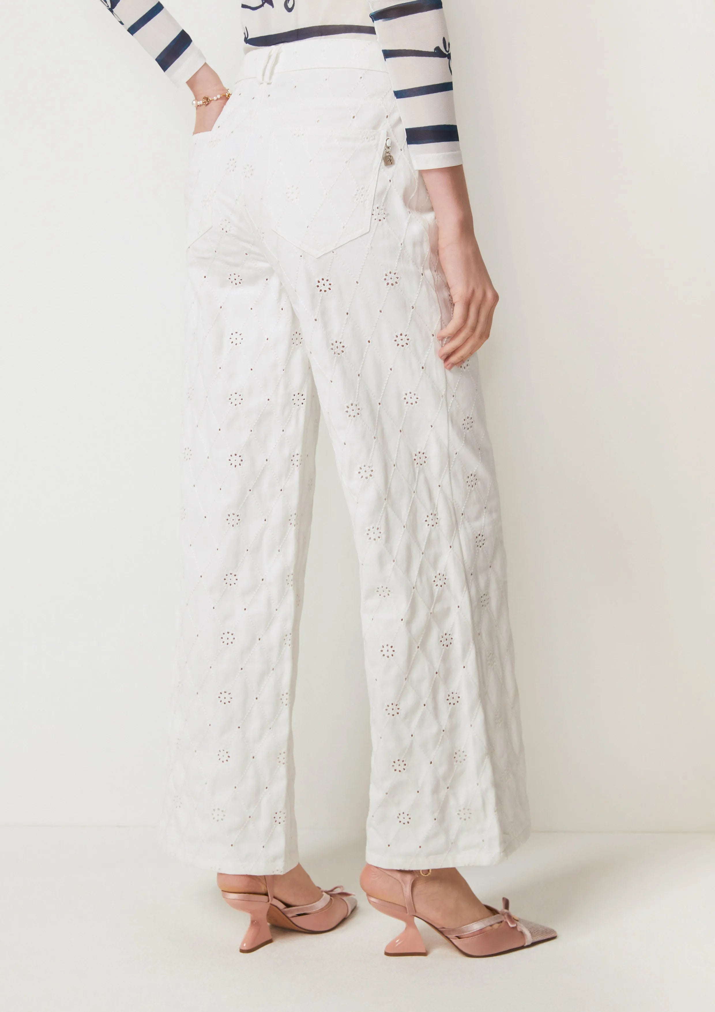 Floral Broderies Flair-Leg Pants You're Truited