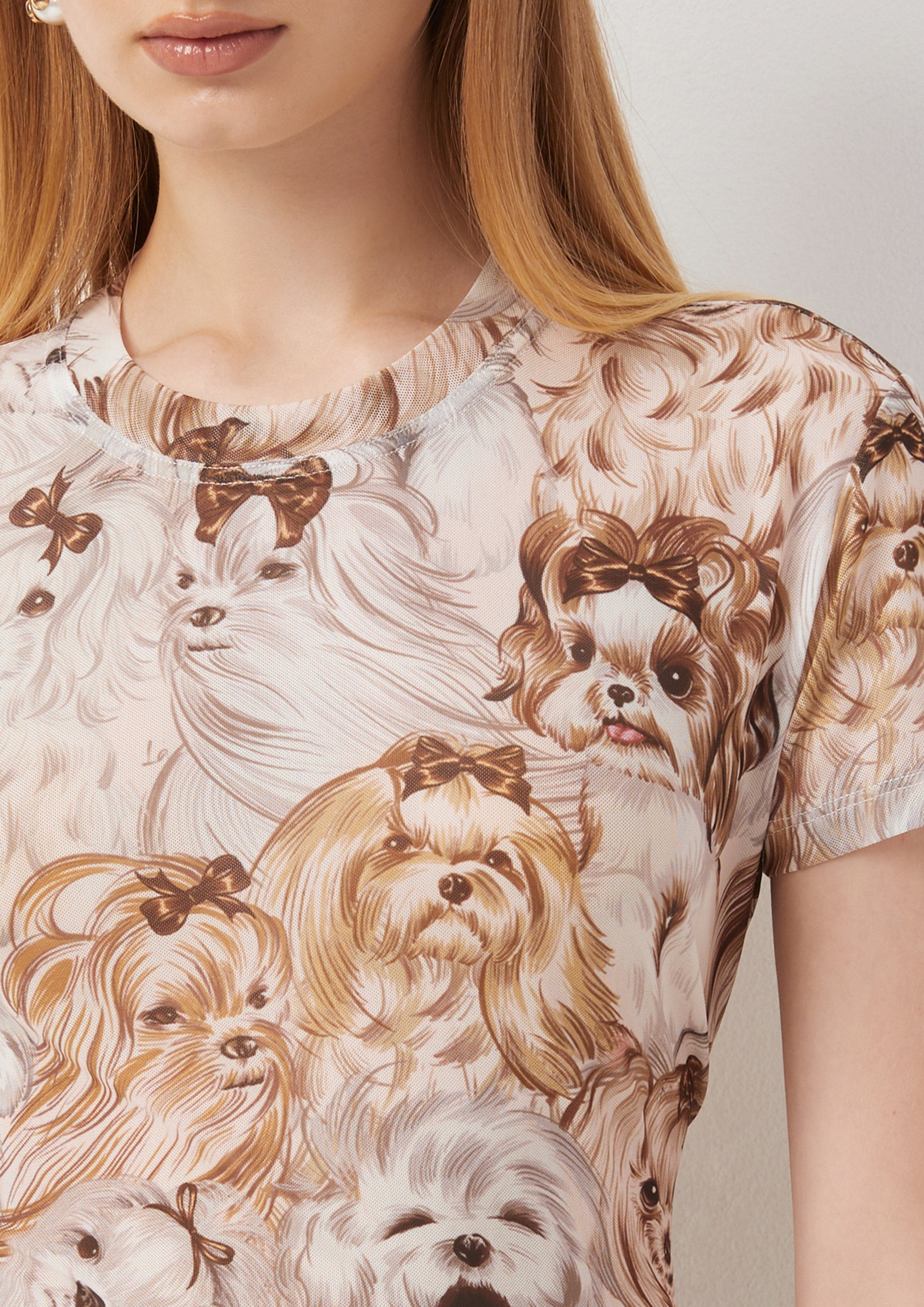 เสื้อยืด ทรงคอร์เซ็ต ลายเจ้าสุนัข The Canine Whisperer