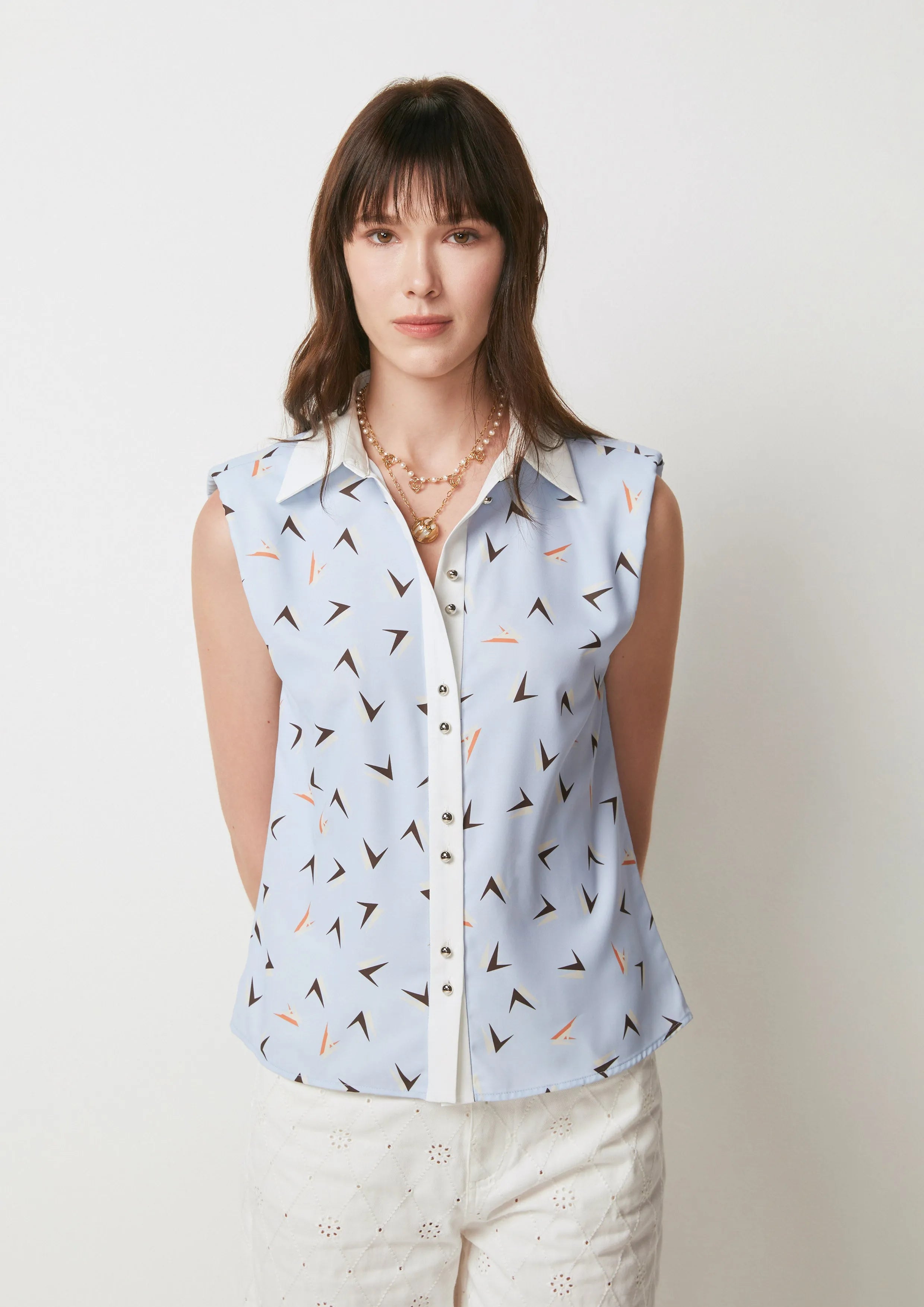 Geometric Monogram Sleeveless Shirt La La Land