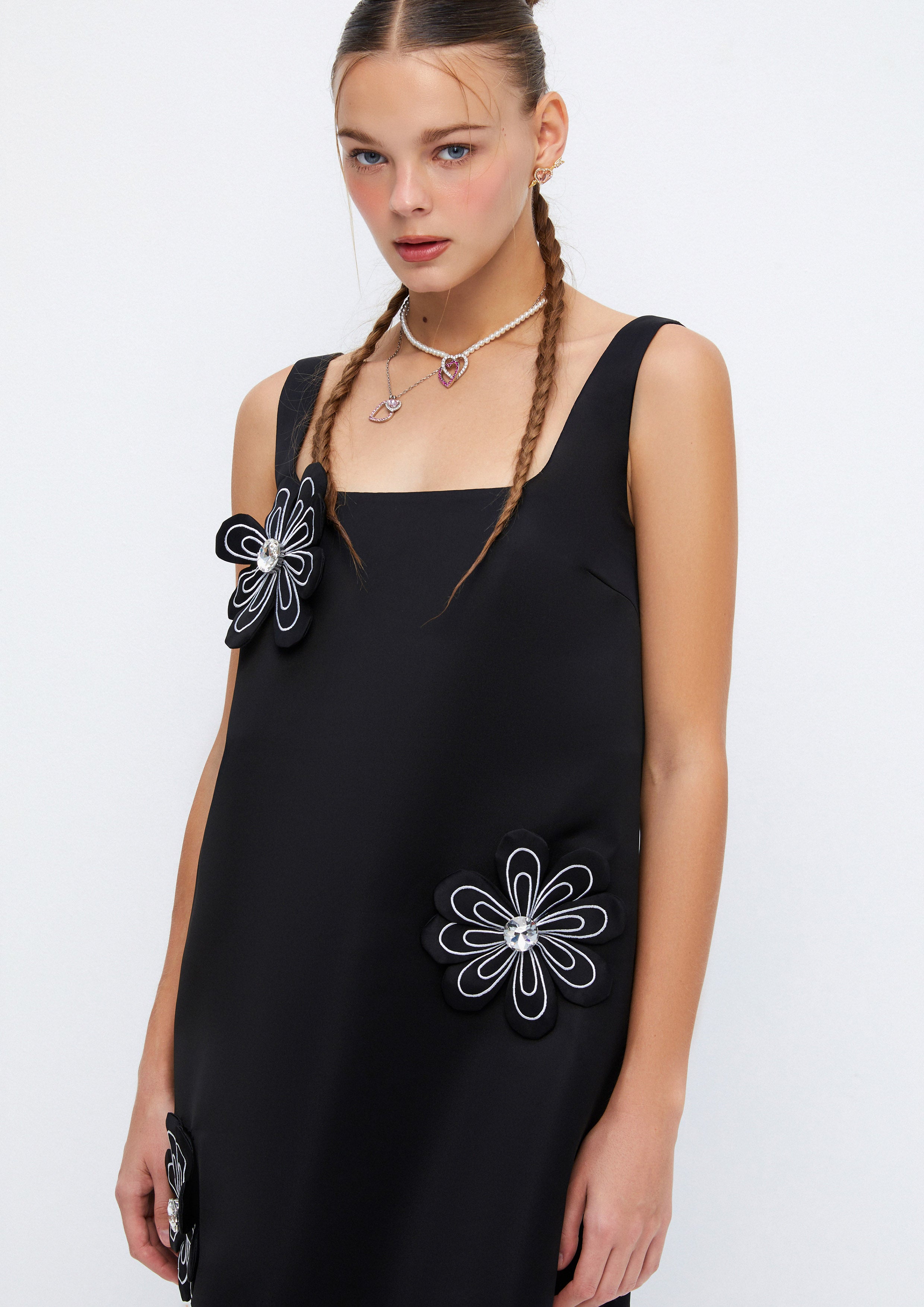 Monochrome Daisy Mini Dress Soleviva Vacation Collection